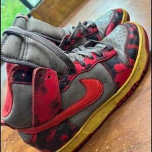 Nike Dunks high 1985 Acid Wash - size 8.5 - Limited Edition